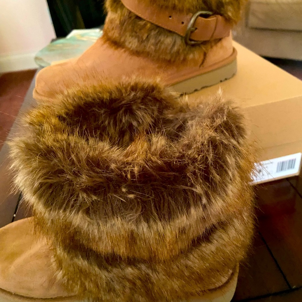 UGG classic buckle ankle boots in caramel brown. Size 8